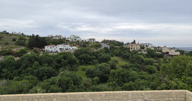 🌅  Three Bedroom House for Rent in Mesogi, Paphos