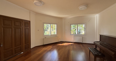 RENT:Deatched 4 bedroom unfurnished house with small garden in Agia Fyla with panoramic sea views,