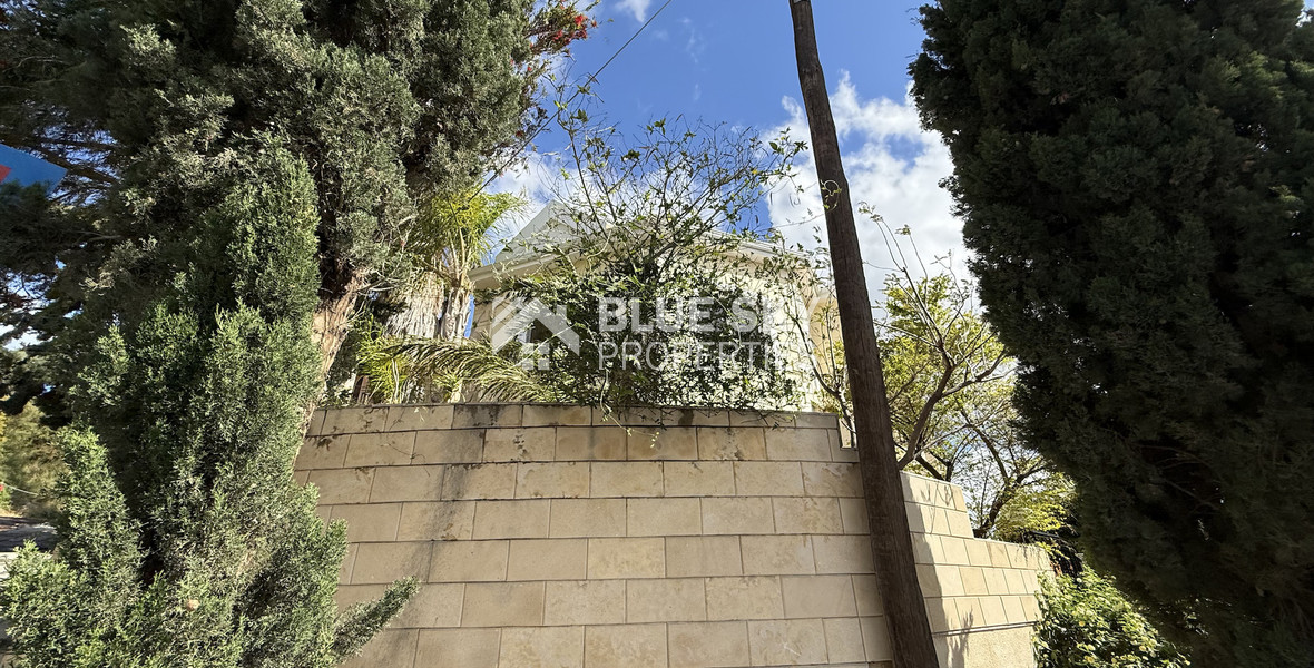RENT:Deatched 4 bedroom unfurnished house with small garden in Agia Fyla with panoramic sea views,