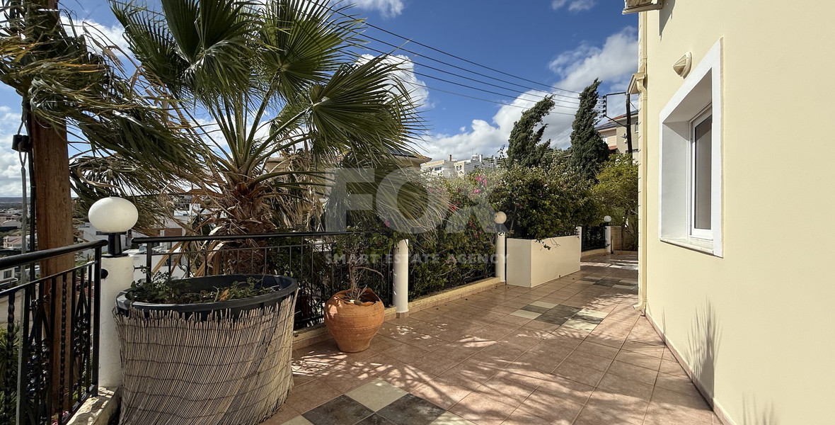 RENT:Deatched 4 bedroom unfurnished house with small garden in Agia Fyla with panoramic sea views,