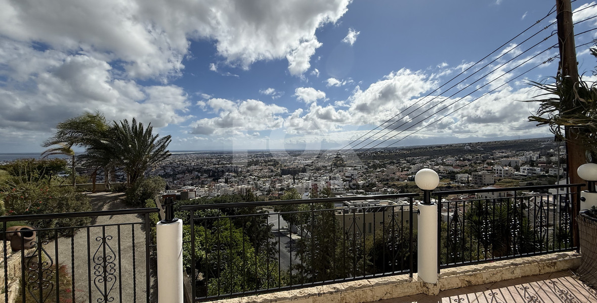 RENT:Deatched 4 bedroom unfurnished house with small garden in Agia Fyla with panoramic sea views,
