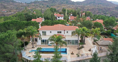 Luxury Mountain-View Villa for Sale in Kalo Chorio, Limassol