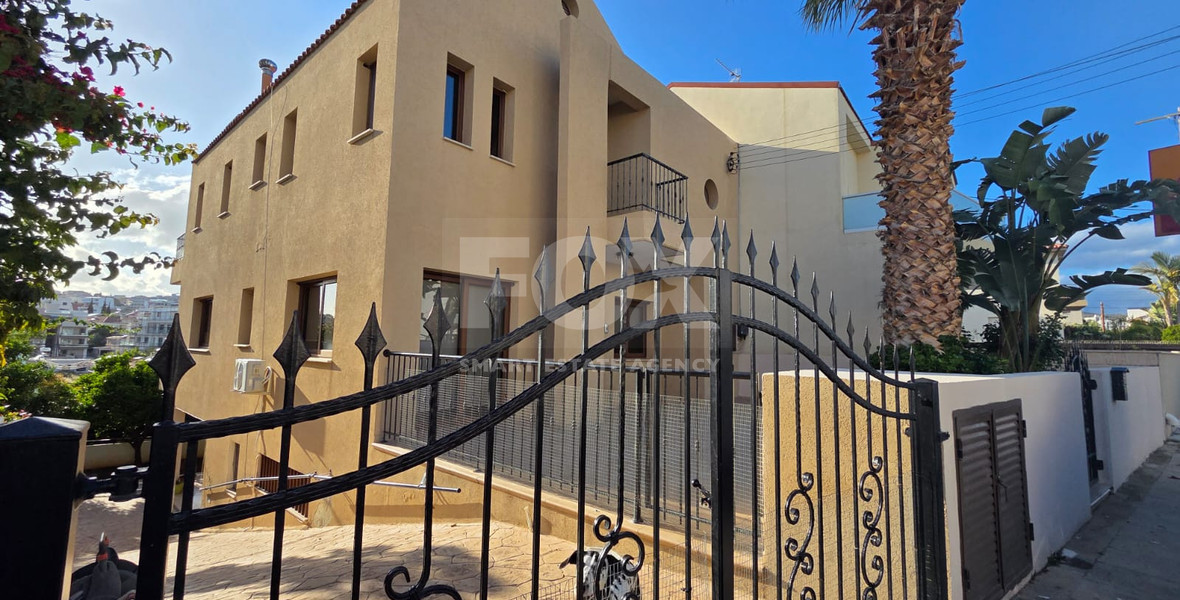 Three bedroom unfurnished house for rent in Agios Athanasios - Limassol