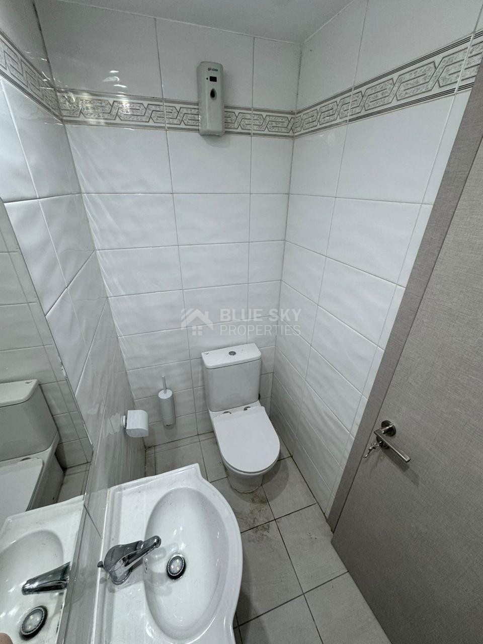 Luxury Whole-Floor Office for Rent – Agia Zoni, Limassol Centre