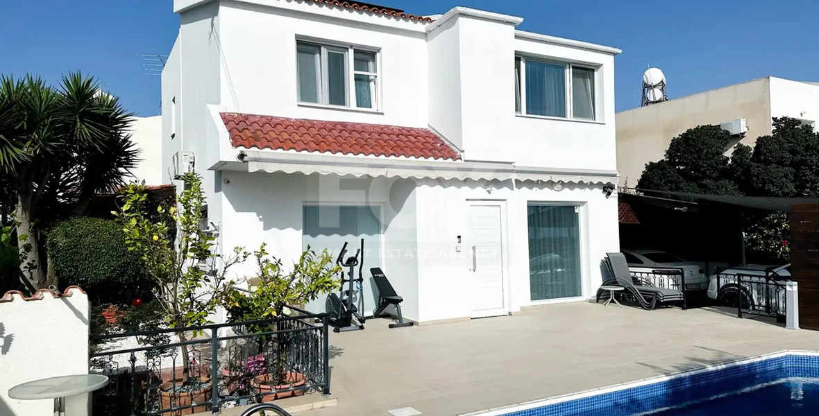 🌴 Elegant Four Bedroom Sea View Villa for Rent in Lower Peyia
