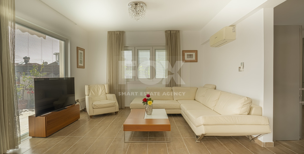 🌴 Elegant Four Bedroom Sea View Villa for Rent in Lower Peyia