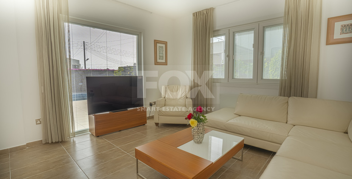 🌴 Elegant Four Bedroom Sea View Villa for Rent in Lower Peyia