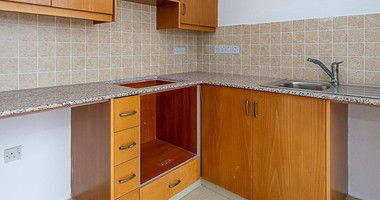 Two Bedroom Apartment in Pegeia, Paphos with Sea Views & Communal Pools, for sale