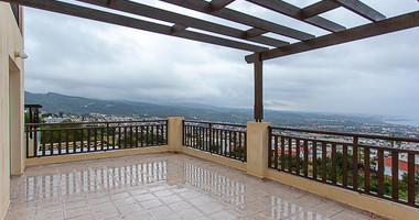 Two Bedroom Apartment in Pegeia, Paphos with Sea Views & Communal Pools, for sale