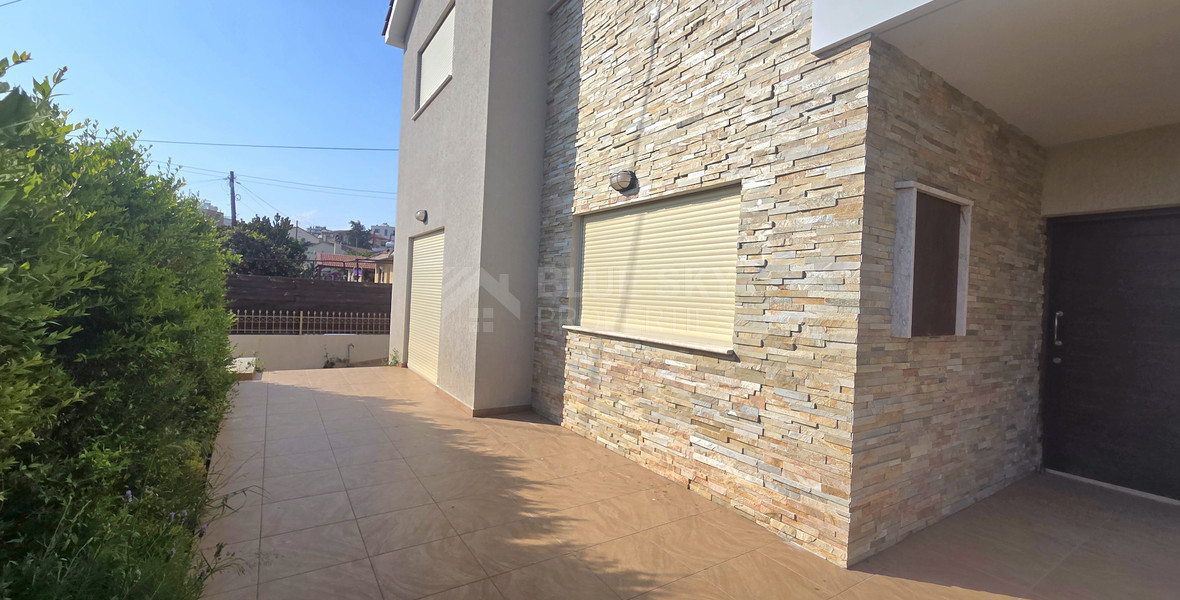 Four Bedroom Home with Unique Option to Double Living Space (Connect Adjacent House) for rent– Agia Fyla, Limassol