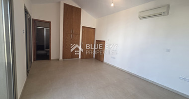 Spacious Eight-Bedroom House for Rent – Residential or Commercial Use – Agia Filaxi, Limassol