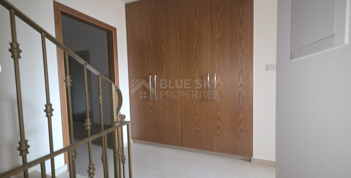 Spacious Eight-Bedroom House for Rent – Residential or Commercial Use – Agia Filaxi, Limassol