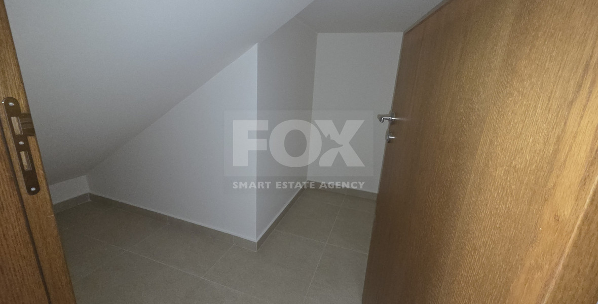 Spacious Eight-Bedroom House for Rent – Residential or Commercial Use – Agia Filaxi, Limassol