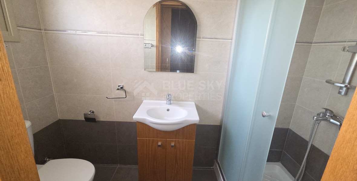 Spacious Eight-Bedroom House for Rent – Residential or Commercial Use – Agia Filaxi, Limassol