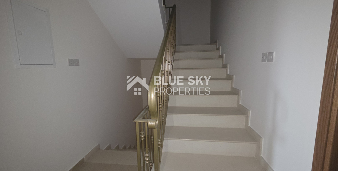 Spacious Eight-Bedroom House for Rent – Residential or Commercial Use – Agia Filaxi, Limassol