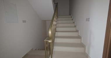 Spacious Eight-Bedroom House for Rent – Residential or Commercial Use – Agia Filaxi, Limassol