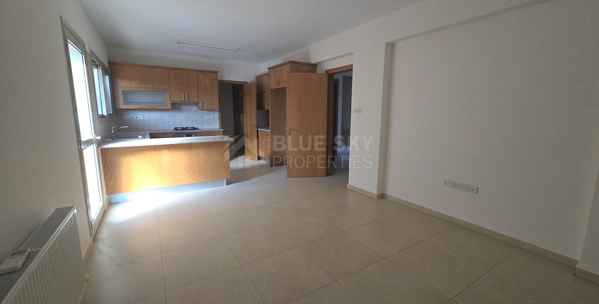 Spacious Eight-Bedroom House for Rent – Residential or Commercial Use – Agia Filaxi, Limassol