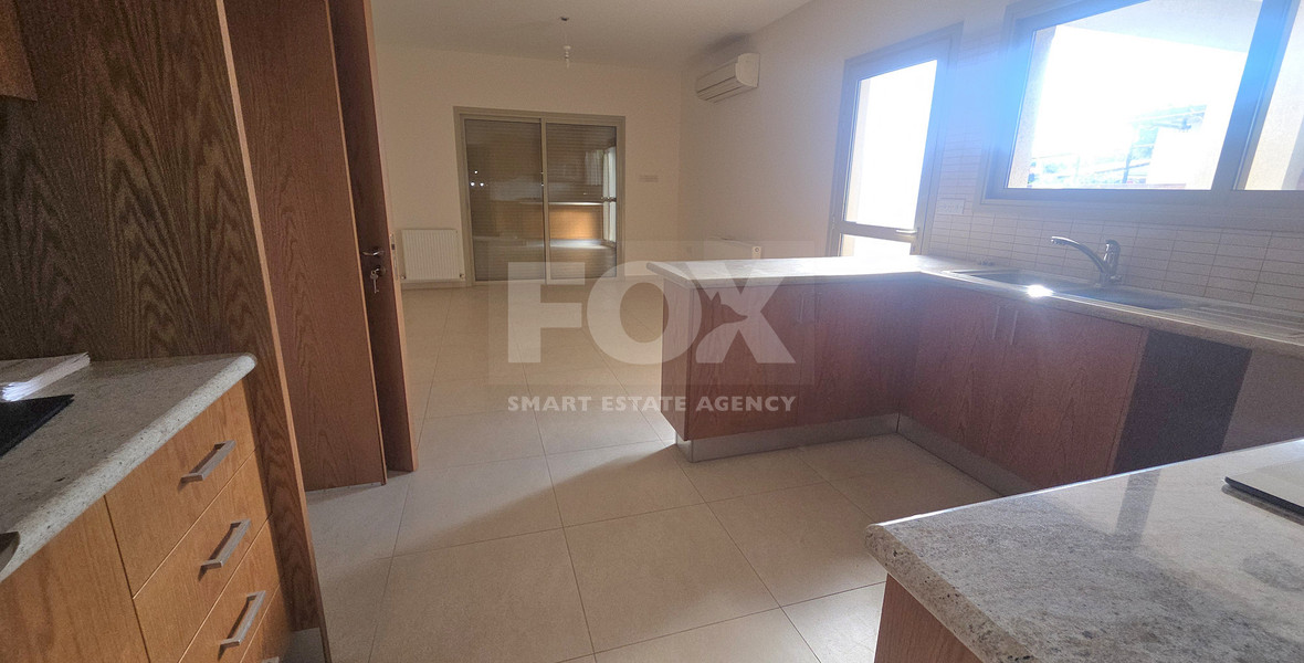 Spacious Eight-Bedroom House for Rent – Residential or Commercial Use – Agia Filaxi, Limassol
