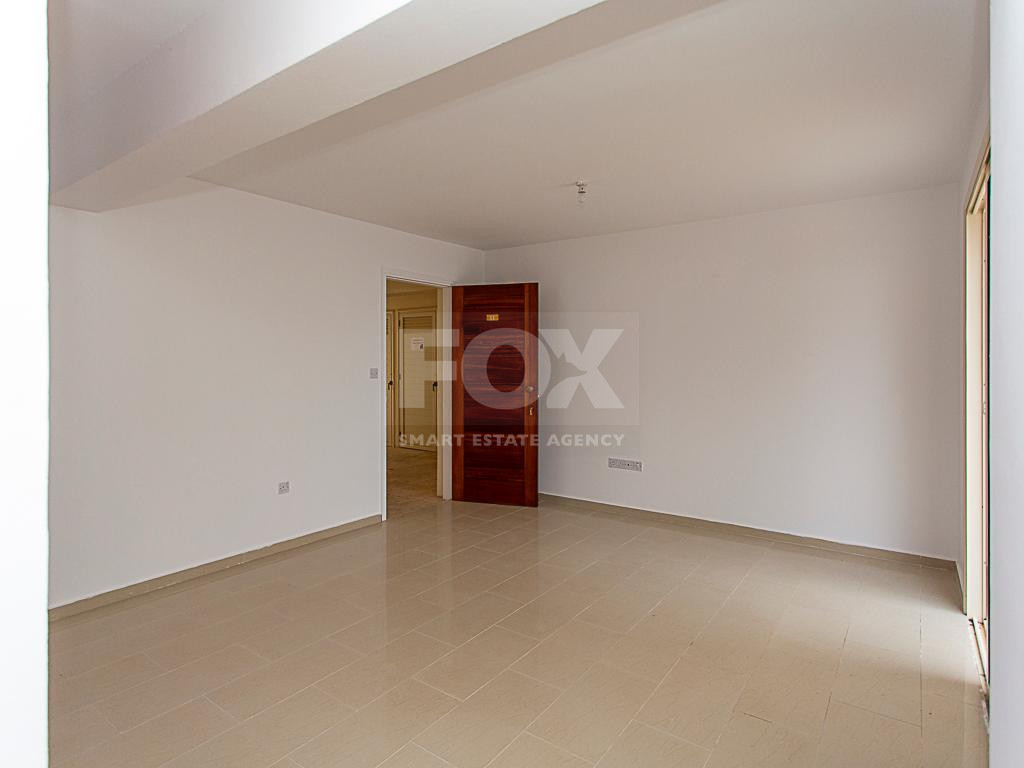 Studio Apartment with Sea Views in Pegeia – Spacious Veranda & Pool Access for sale