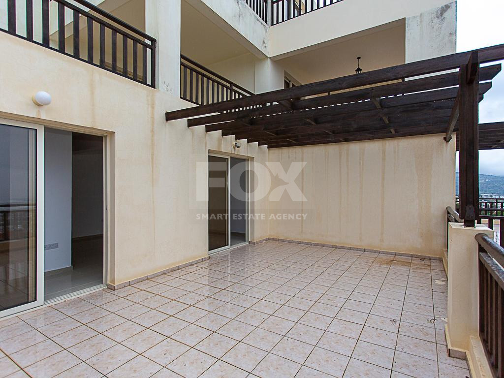 Studio Apartment with Sea Views in Pegeia – Spacious Veranda & Pool Access for sale