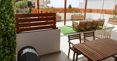 Fully Renovated Two-Bedroom Apartment with Large Veranda & Sea Views for Rent in Peyia
