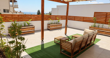 Fully Renovated Two-Bedroom Apartment with Large Veranda & Sea Views for Rent in Peyia