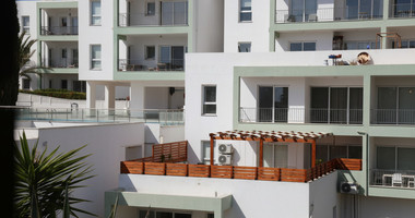 Fully Renovated Two-Bedroom Apartment with Large Veranda & Sea Views for Rent in Peyia