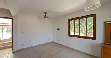 Three Bedroom Detached House plus with Pool and Large Plot for Sale in Koloni ,  Geroskipou , in Paphos