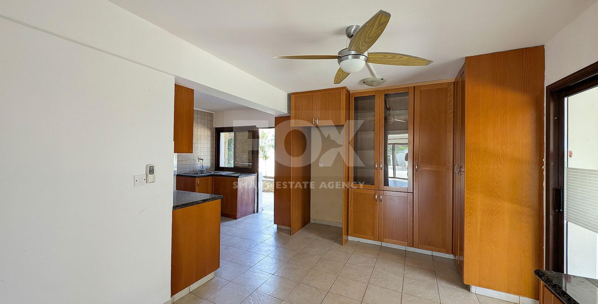 Three Bedroom Detached House plus with Pool and Large Plot for Sale in Koloni ,  Geroskipou , in Paphos