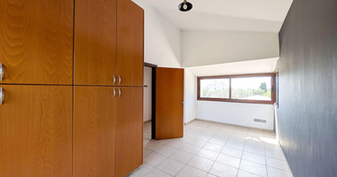Three Bedroom Detached House plus with Pool and Large Plot for Sale in Koloni ,  Geroskipou , in Paphos