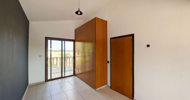 Three Bedroom Detached House plus with Pool and Large Plot for Sale in Koloni ,  Geroskipou , in Paphos