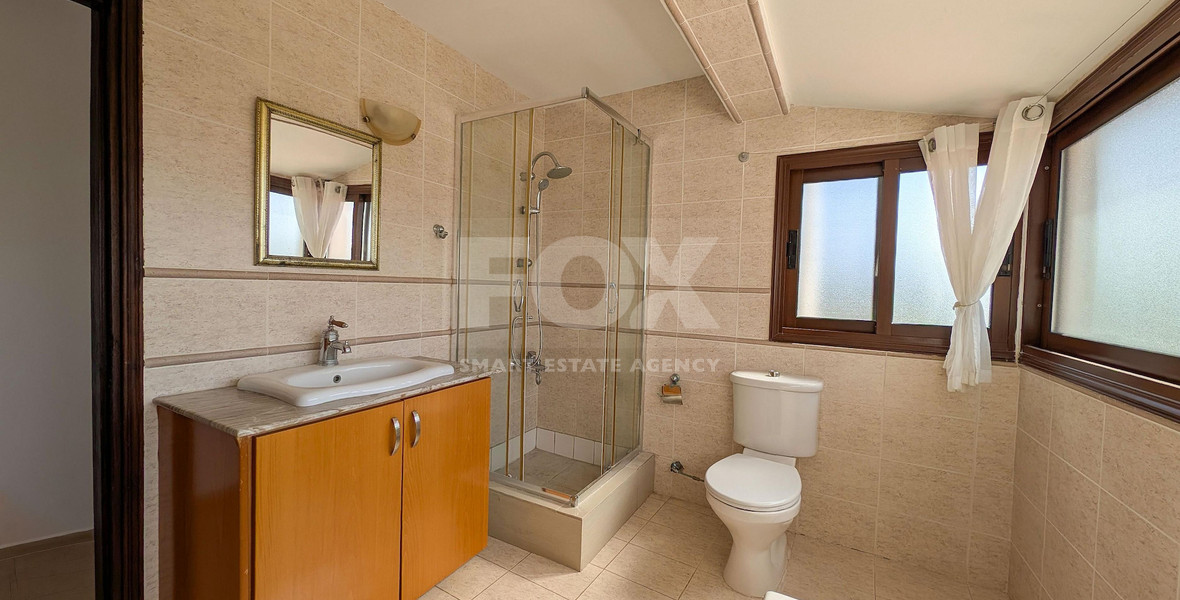Three Bedroom Detached House plus with Pool and Large Plot for Sale in Koloni ,  Geroskipou , in Paphos