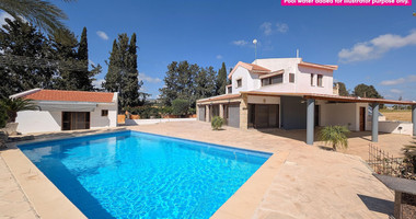 Three Bedroom Detached House plus with Pool and Large Plot for Sale in Koloni ,  Geroskipou , in Paphos