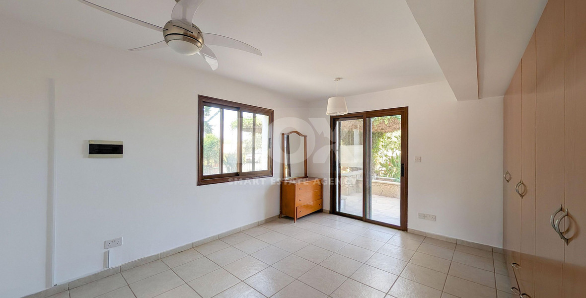 Three Bedroom Detached House plus with Pool and Large Plot for Sale in Koloni ,  Geroskipou , in Paphos