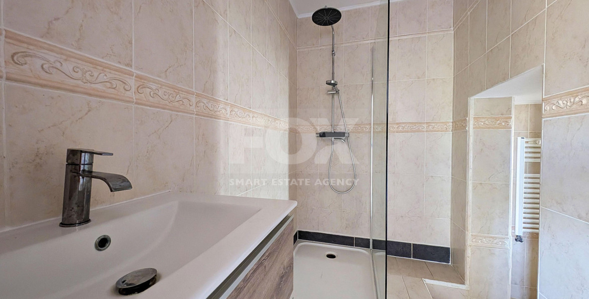 Three Bedroom Detached House plus with Pool and Large Plot for Sale in Koloni ,  Geroskipou , in Paphos