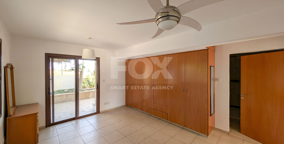 Three Bedroom Detached House plus with Pool and Large Plot for Sale in Koloni ,  Geroskipou , in Paphos