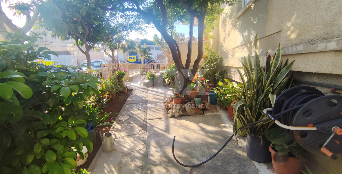 Fully Furnished 2-Bedroom House for Rent in Agios Ioannis