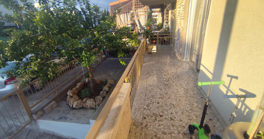Fully Furnished 2-Bedroom House for Rent in Agios Ioannis
