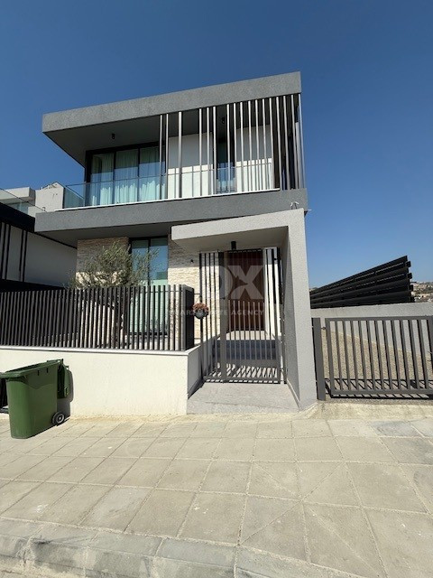 SALE: RESALE 6 BEDROOM VILLA IN AGIOS TYCHONAS NO VAT