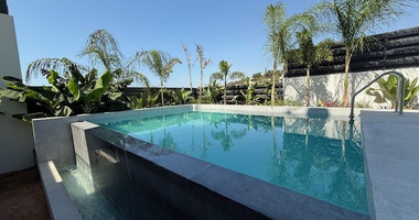 SALE: RESALE 6 BEDROOM VILLA IN AGIOS TYCHONAS NO VAT