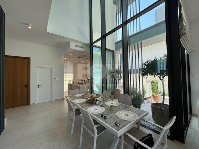 SALE: RESALE 6 BEDROOM VILLA IN AGIOS TYCHONAS NO VAT