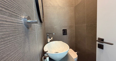 SALE: RESALE 6 BEDROOM VILLA IN AGIOS TYCHONAS NO VAT