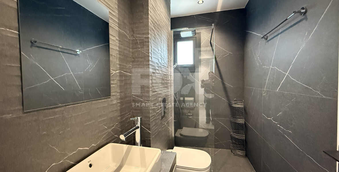 SALE: RESALE 6 BEDROOM VILLA IN AGIOS TYCHONAS NO VAT