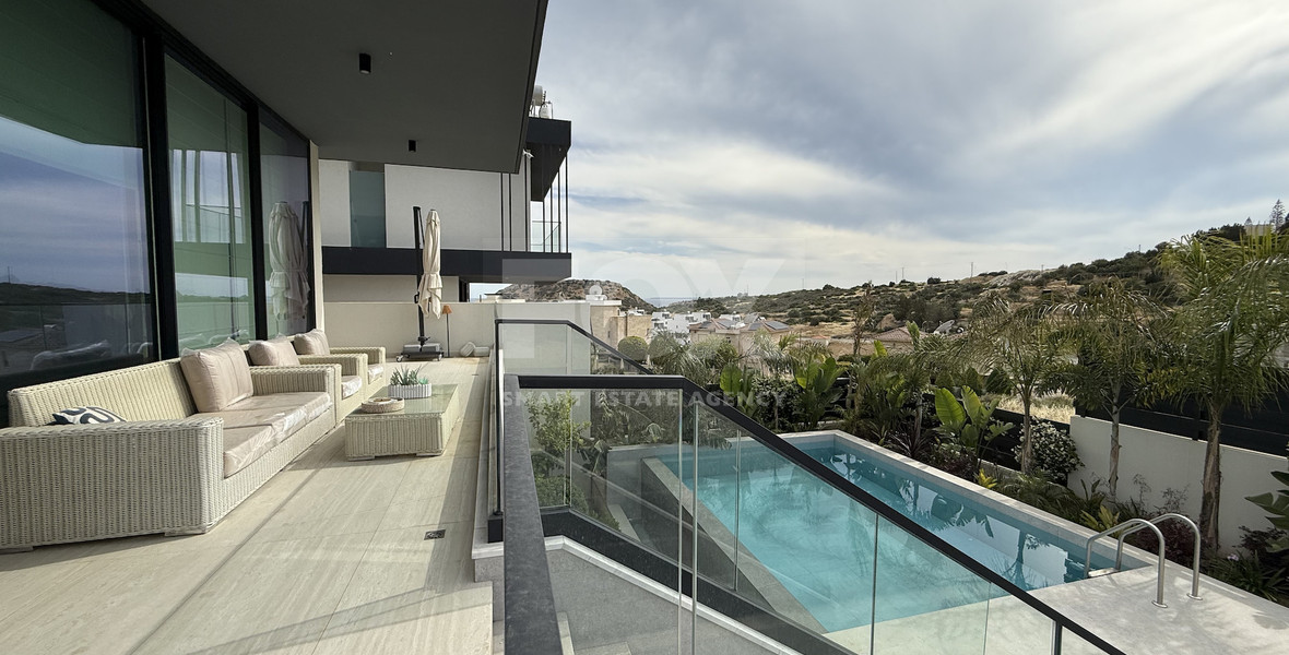SALE: RESALE 6 BEDROOM VILLA IN AGIOS TYCHONAS NO VAT