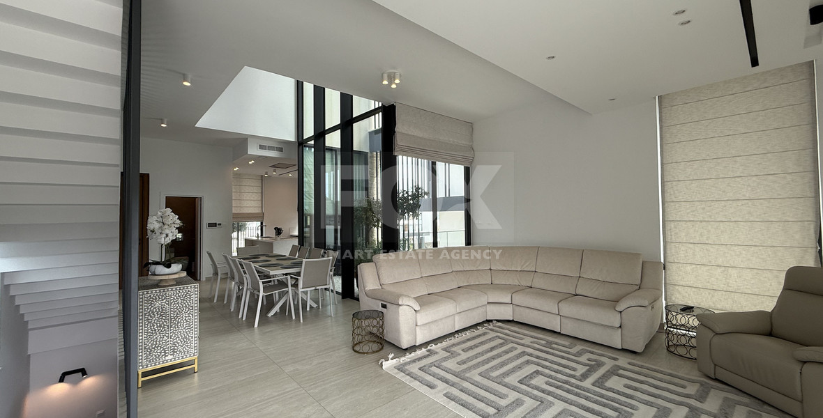 SALE: RESALE 6 BEDROOM VILLA IN AGIOS TYCHONAS NO VAT