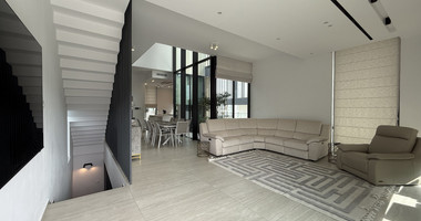 SALE: RESALE 6 BEDROOM VILLA IN AGIOS TYCHONAS NO VAT