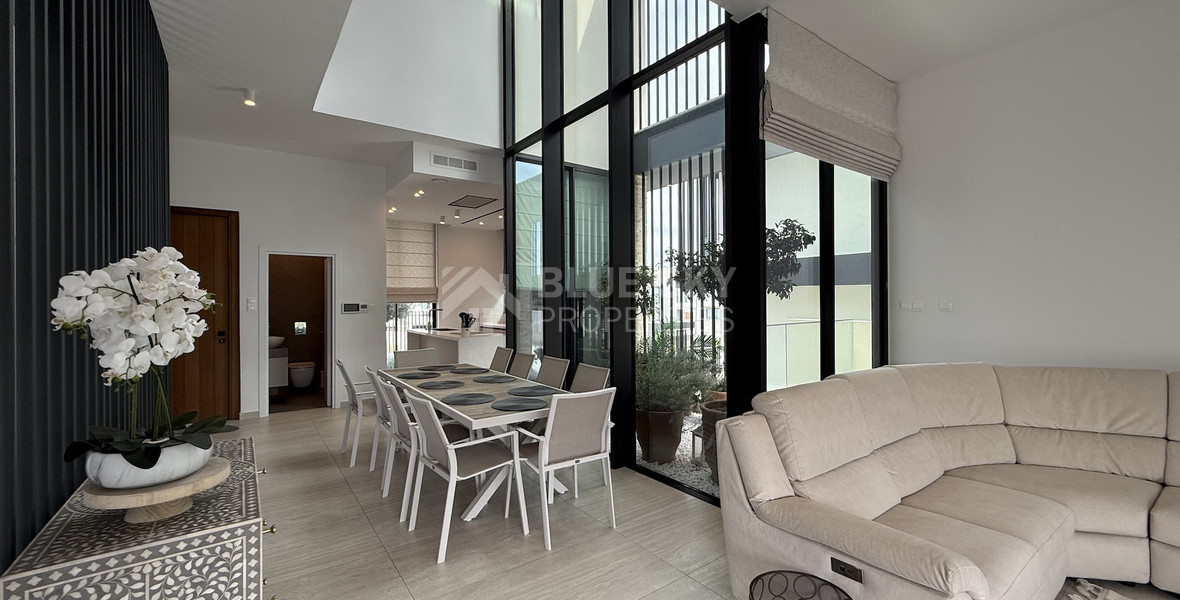 SALE: RESALE 6 BEDROOM VILLA IN AGIOS TYCHONAS NO VAT