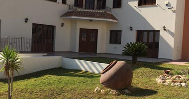 Four Bedroom Villa for Rent in Choletria Village, Paphos