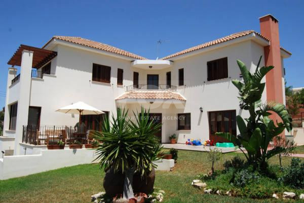 Four Bedroom Villa for Rent in Choletria Village, Paphos