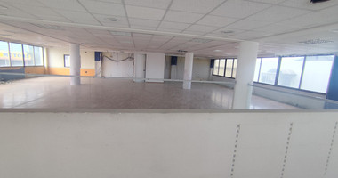 Commercial Shop / Office for Rent in Kato Polemidia – 465 sq.m.